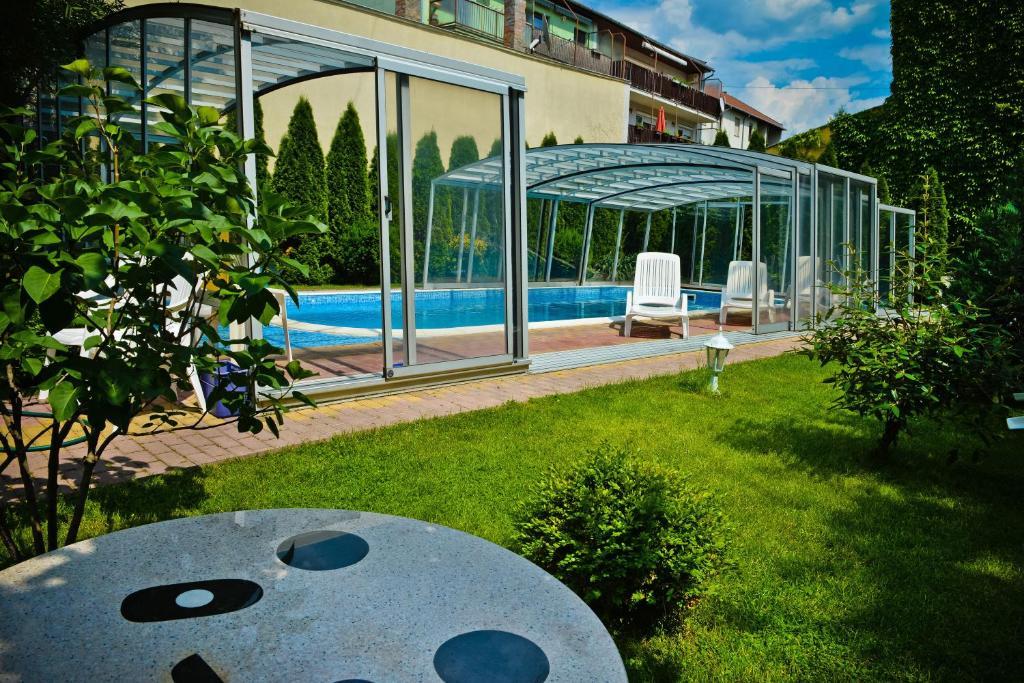 Bl Luxus Apartman Szeged Exterior photo