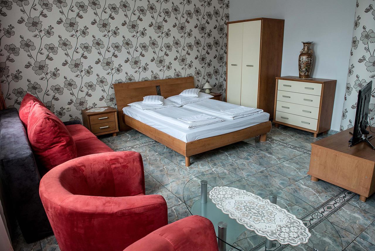 Bl Luxus Apartman Szeged Exterior photo