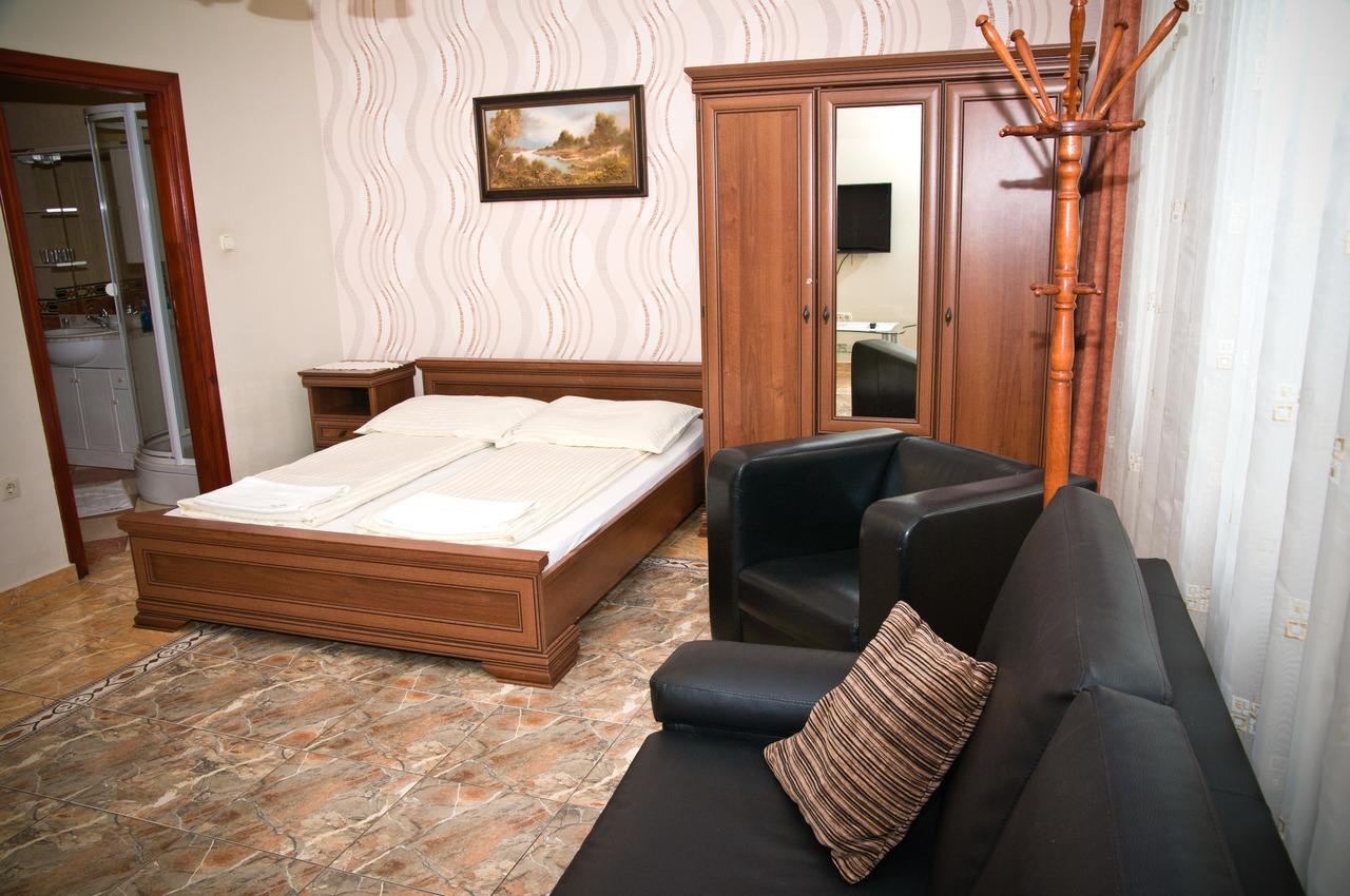Bl Luxus Apartman Szeged Exterior photo